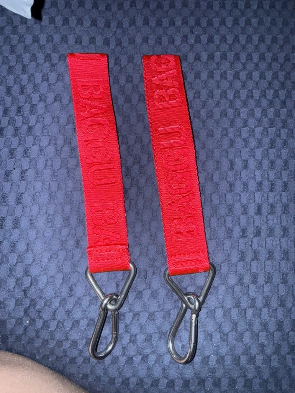 New BAGGU UO Exclusive Logo Keychain (2) - Picture 3 of 3